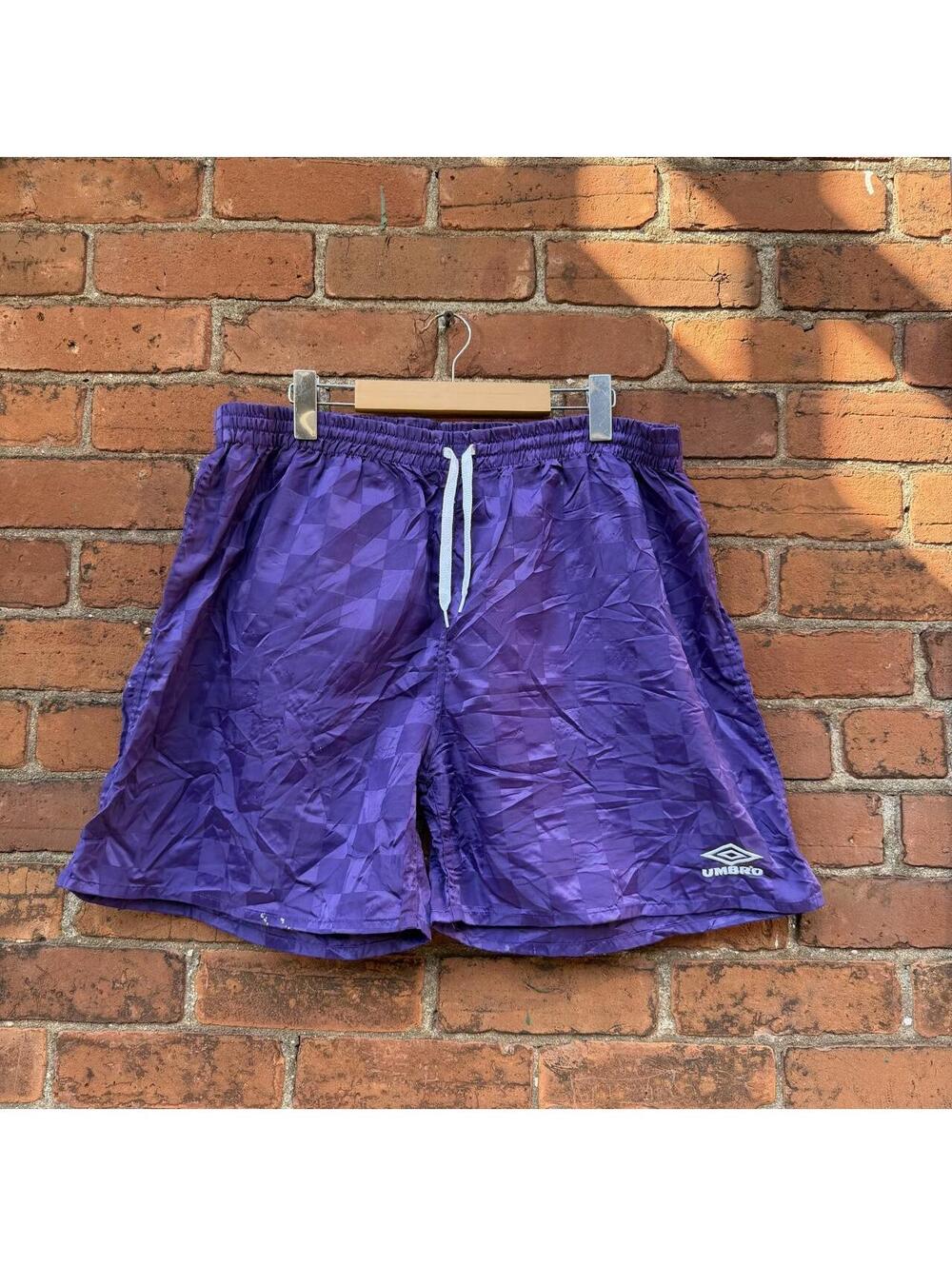 Vintage Umbro purple checkered soccer shorts 90s XL